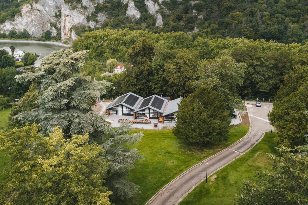 Gite De La Tour - Dinant Evasion Exterior photo